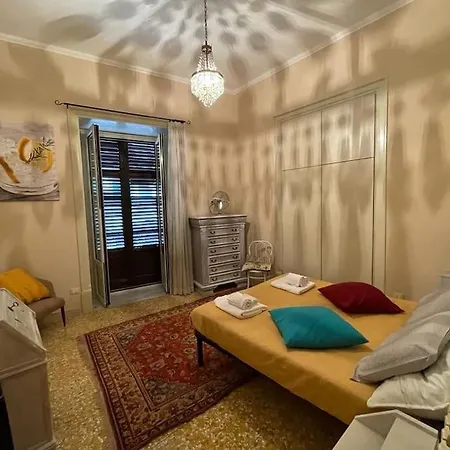公寓 La Casa Del Viaggiatore Devi
