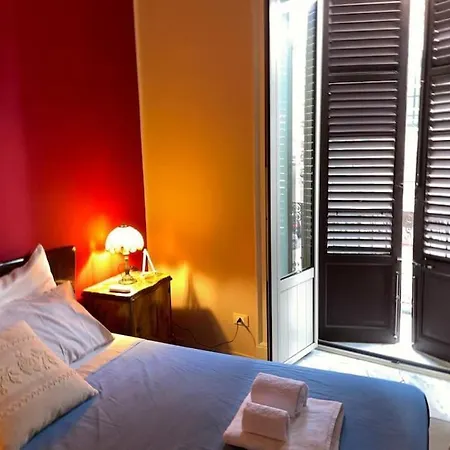 La Casa Del Viaggiatore Devi פלרמו